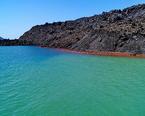 hot-springs-from-boat